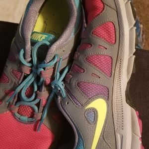 Nike 10.5. Tennis shoes